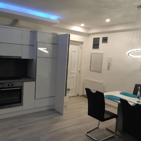 Dilara Apartman Sárvár 外观 照片