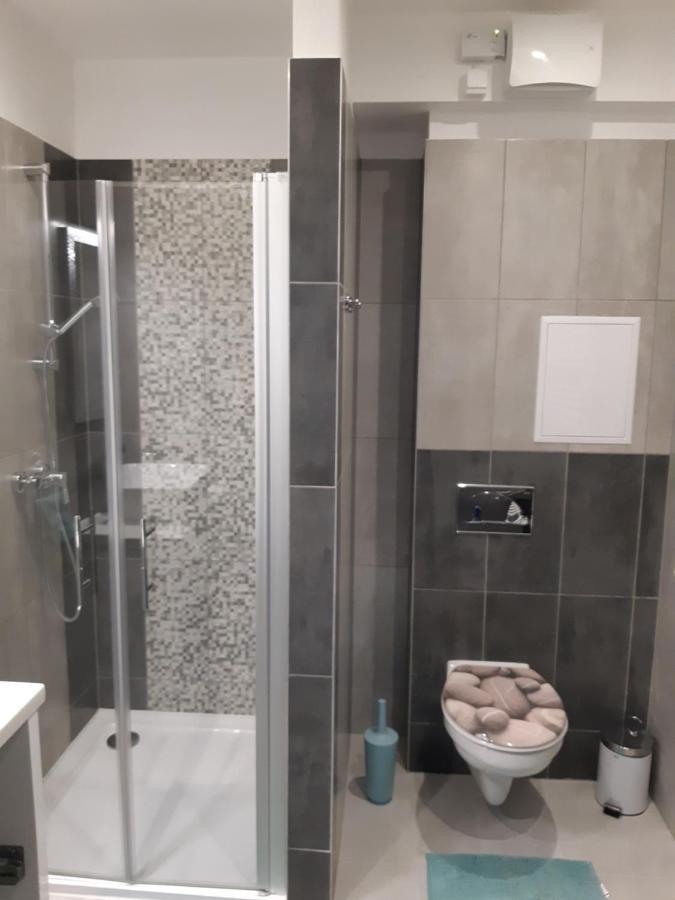 Dilara Apartman Sárvár 外观 照片